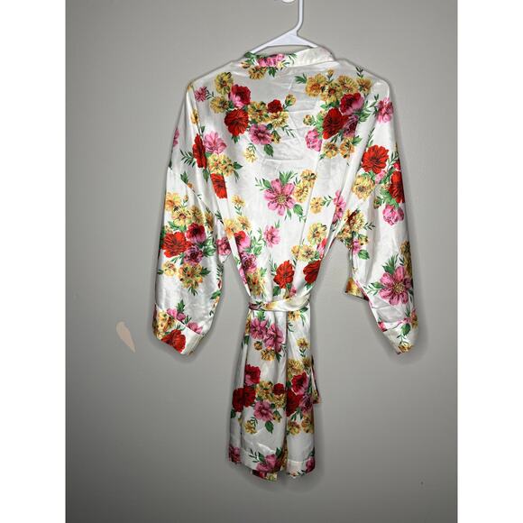 Victoria’s Secret Gold Label White and Floral Satin Mini Wrap Robe Size Large - Picture 3 of 4